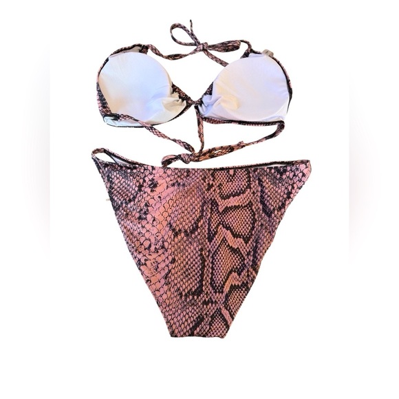 SHEIN, Plus Size Bikini & Beach Skirt Set, 4XL (20W), Pink, Black 🌴 - Picture 9 of 10